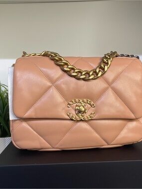 CHANEL 19 Small Peach Flap Bag